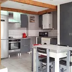 Appartement Charmant A Nice / 50 M² / Vue Sur La Ville