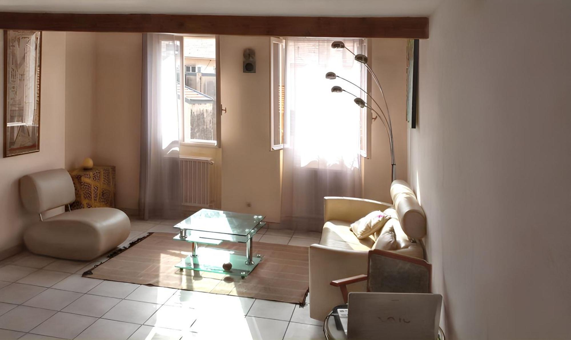 Apartment Appartement Charmant A Nice / 50 M² / Vue Sur La Ville *